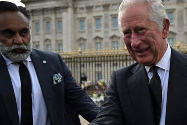 Hoàng gia Anh và dàn khách mời mặc gì trong lễ đăng cơ của Vua Charles III?-18