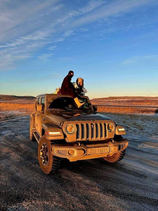 Binz dạo này: Hình tượng bad boy sụp đổ từ ngày công khai quen Châu Bùi?-3