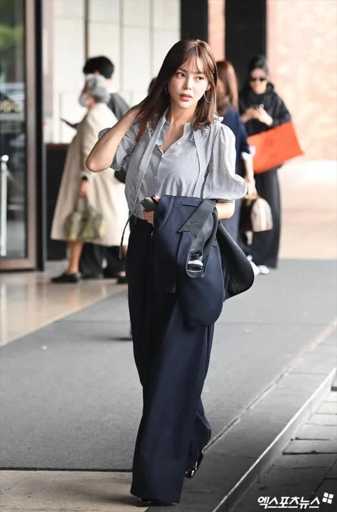 Lee Da Hae và Se7en hôn nhau say đắm trong đám cưới cổ tích-5