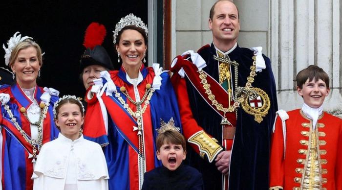 Khoảnh khắc siêu dễ thương của cháu Vua Charles trong lễ đăng quang-11