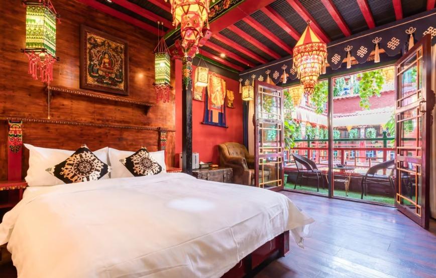 Vào khách sạn có mùi chân thối, du khách tá hỏa biết đã ngủ phòng có tử thi-1