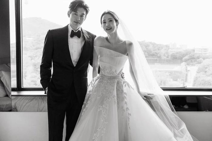 Lee Da Hae - Se7en công bố loạt ảnh hôn lễ đẹp như mơ-7