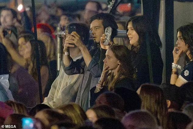 Tin hẹn hò bủa vây Taylor Swift-4