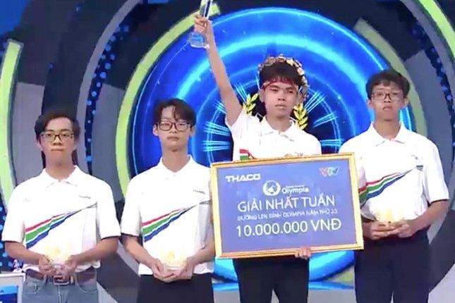 Nam sinh Thanh Hóa giành vé thứ ba vào chung kết Olympia 2023-3