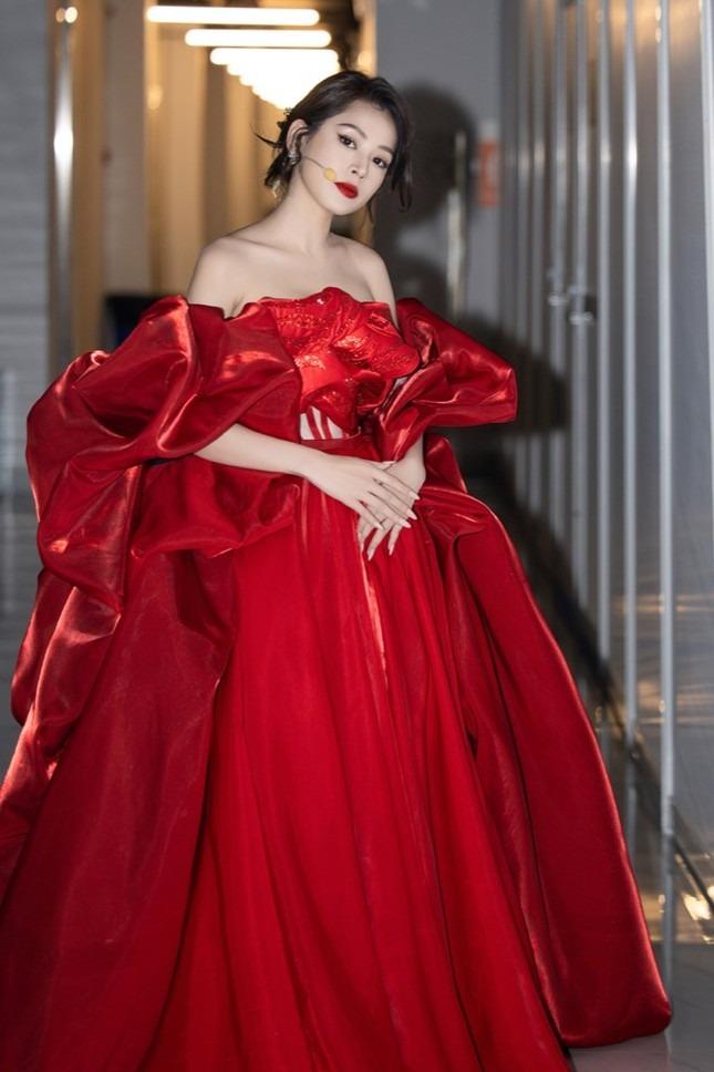 Sau tập 1 Đạp gió 2023, Chi Pu lên hot search Weibo, lọt top trending TikTok-2