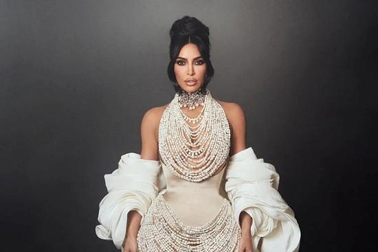 Kim Kardashian tham gia lớp học diễn xuất, nỗ lực trở thành diễn viên