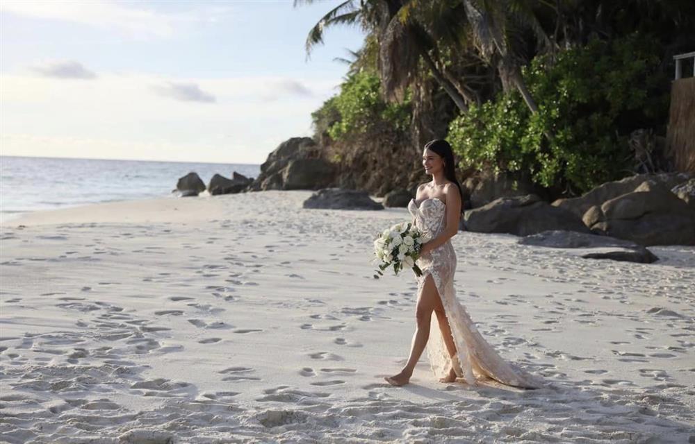 Hoa hậu Hoàn vũ Pia Wurtzbach đi chân trần trong lễ cưới-5