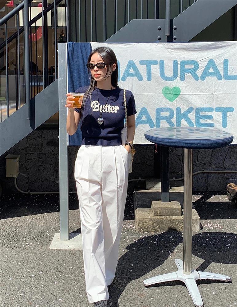 4 mẫu quần vải nhẹ mát đang dẫn đầu xu hướng mùa hè-4