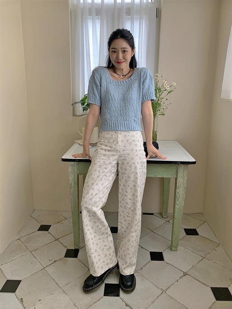 4 mẫu quần vải nhẹ mát đang dẫn đầu xu hướng mùa hè-8