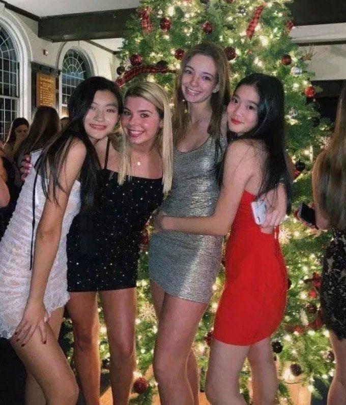 Hà Siêu Hân và dàn tiểu thư con nhà giàu châu Á tài sắc vẹn toàn-8