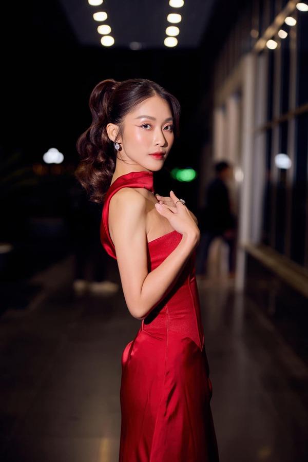 Khả Ngân thoát chân cột đình nhờ mẹo ăn uống không phải ai cũng làm được-6