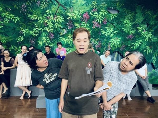 NSƯT Thành Lộc rời IDECAF sau 26 năm: Do định hướng trẻ hóa?-2