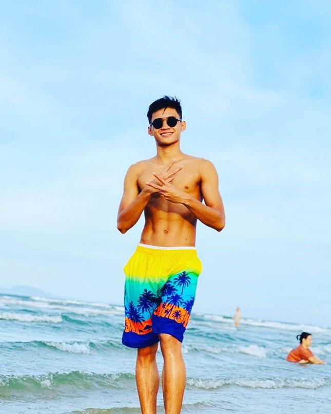 Ảnh 6 múi cực chất của kình ngư lập kỷ lục bơi lội ở SEA Games 32-8