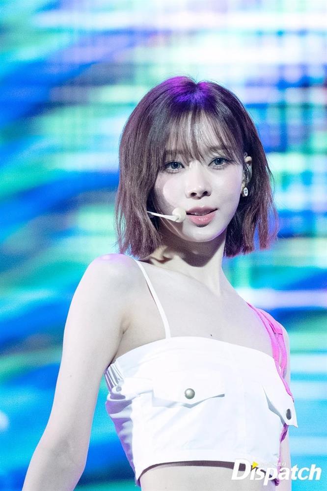 Karina hóa búp bê Barbie, thu hút sự chú ý trong ngày aespa trở lại-3