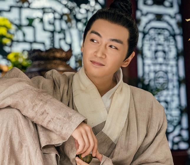 Phim của Tiểu Long Nữ xấu nhất lịch sử có lượt xem thảm hại-4