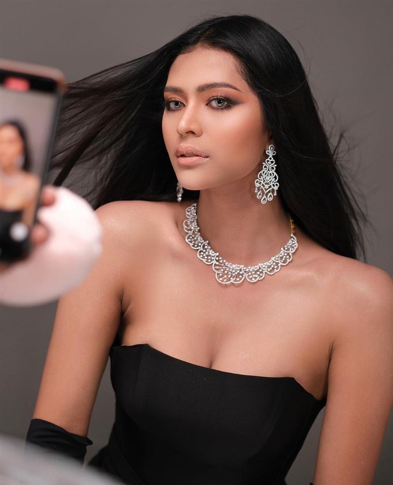 Người đẹp lai gây chú ý ở Hoa hậu Hòa bình Campuchia-11