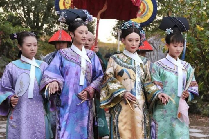 Loạt ảnh hiếm chụp mỹ nữ thời nhà Thanh dưới ống kính nhiếp ảnh gia Pháp-11