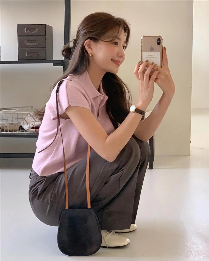 5 xu hướng áo thun thanh lịch, tinh tế hè 2023-3