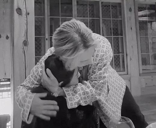 Taeyang (BIGBANG) và Min Hyo Rin công khai tình tứ sau 5 năm kết hôn-2