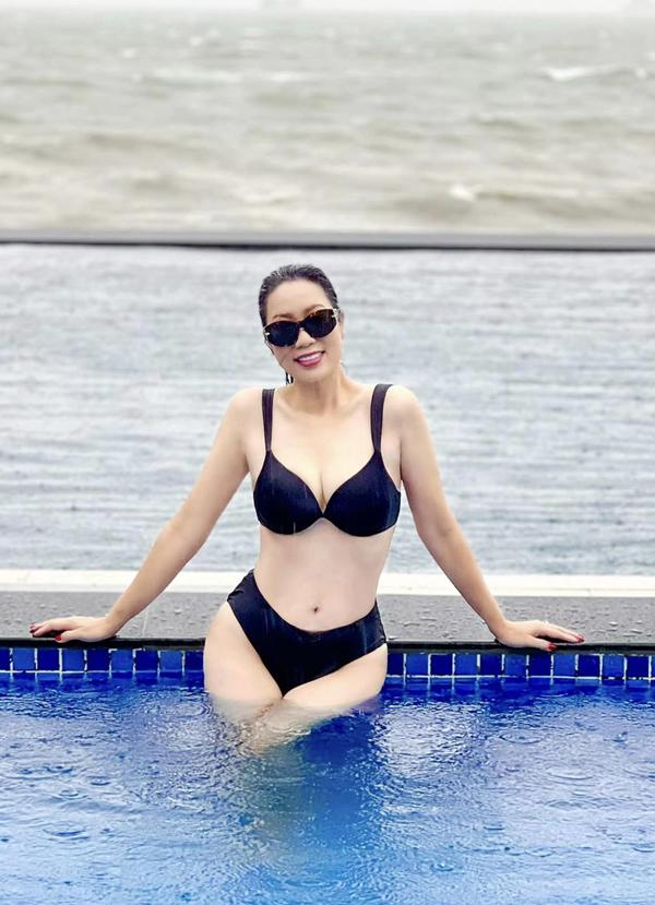 Tuổi 52, Trịnh Kim Chi diện bikini khoe dáng gợi cảm nhờ một bí quyết-6