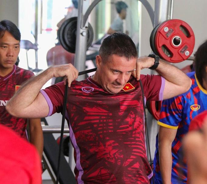 U22 Việt Nam ưu tiên rèn thể lực trước trận gặp U22 Malaysia-1