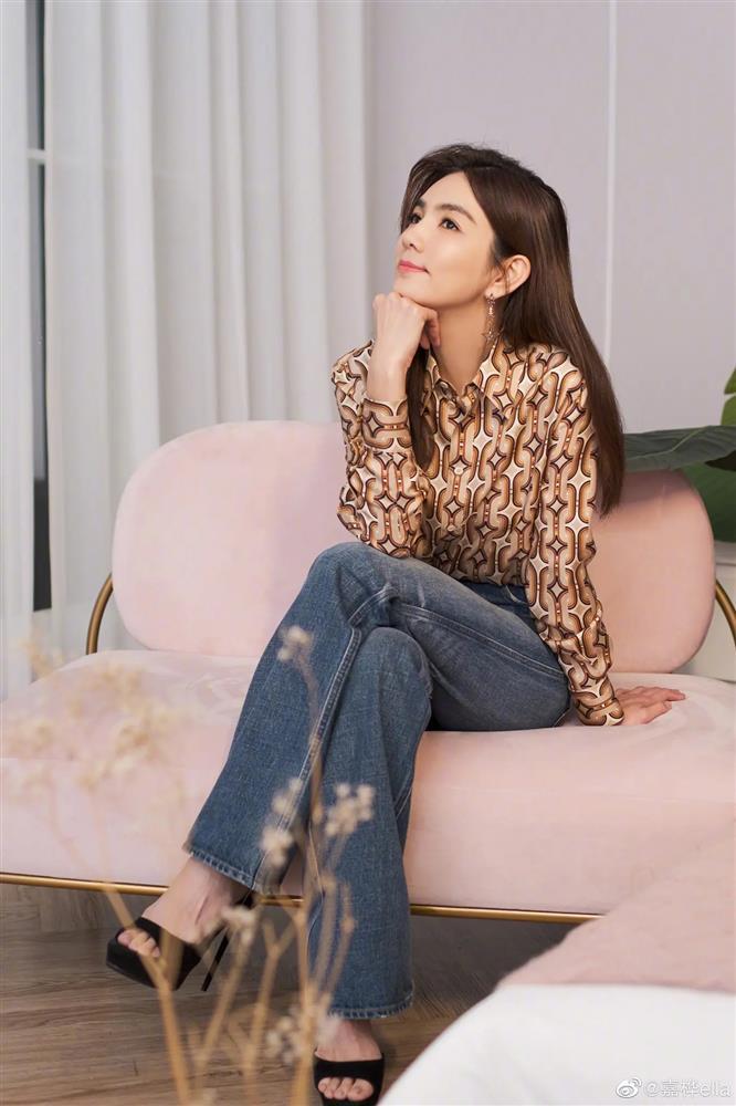 Gu thời trang của 3 chị đẹp cùng team Chi Pu-2