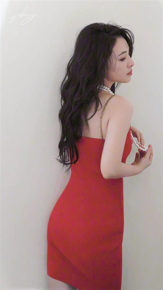 Gu thời trang của 3 chị đẹp cùng team Chi Pu-8