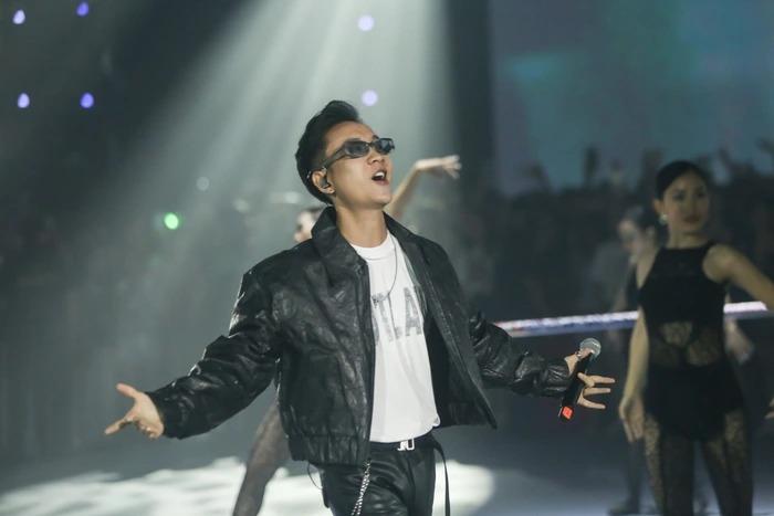 Lộ diện bộ đôi giám khảo Rap Việt mùa 3-5