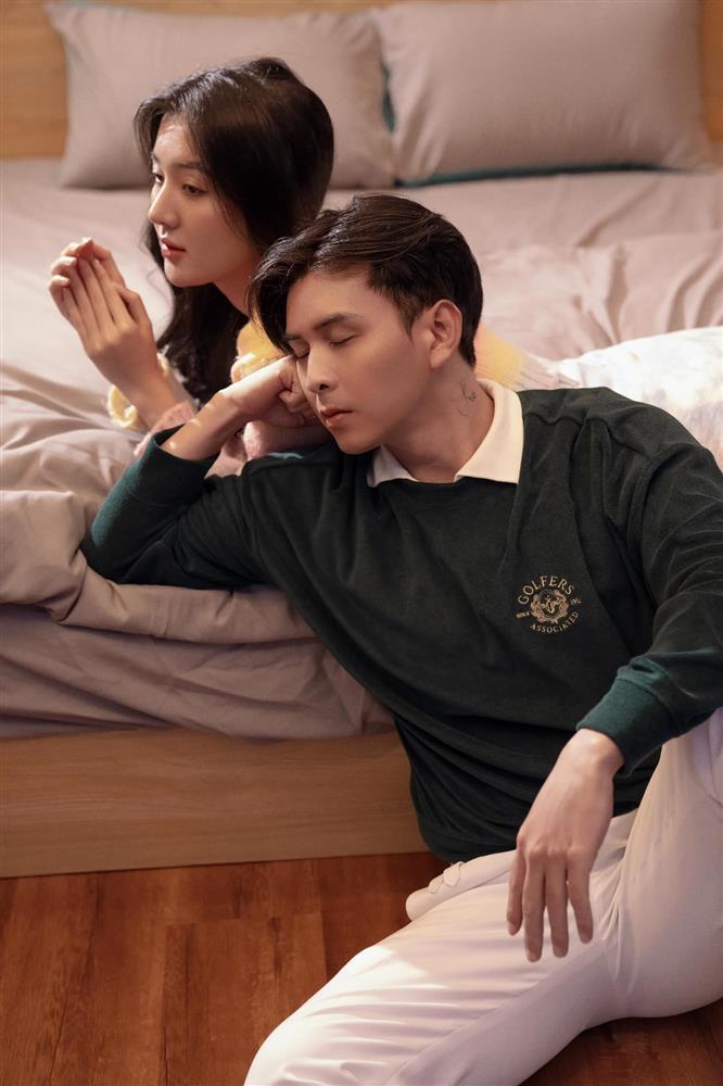 Vợ sắp cưới kém 17 tuổi của Hồ Quang Hiếu bị quay lén nhan sắc thật-5