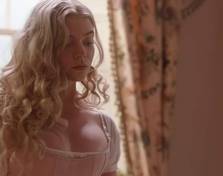 Kiểu mặc tôn vòng 1 trong phim xưa khiến diễn viên nữ khó thở-2