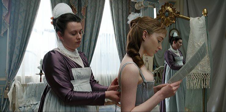 Kiểu mặc tôn vòng 1 trong phim xưa khiến diễn viên nữ khó thở-10