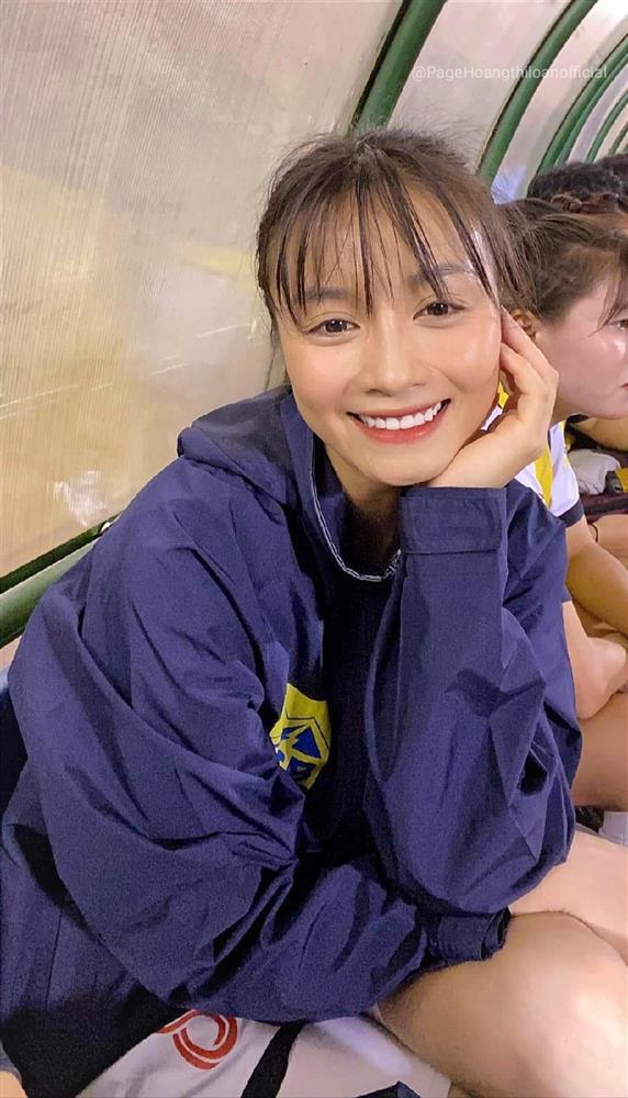 Sắc vóc của Hoàng Thị Loan - hoa khôi tuyển bóng đá nữ Việt Nam-4