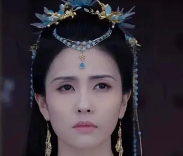 Vì sao đến Lưu Diệc Phi, Ngu Thư Hân cũng bị chê xấu?-2