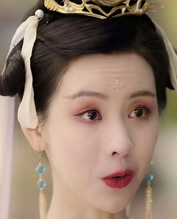 Vì sao đến Lưu Diệc Phi, Ngu Thư Hân cũng bị chê xấu?-4