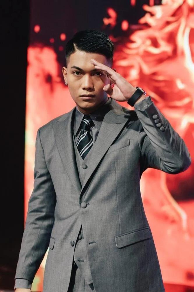 B Ray và BigDaddy lộ bằng chứng là huấn luyện viên Rap Việt mùa 3?-1