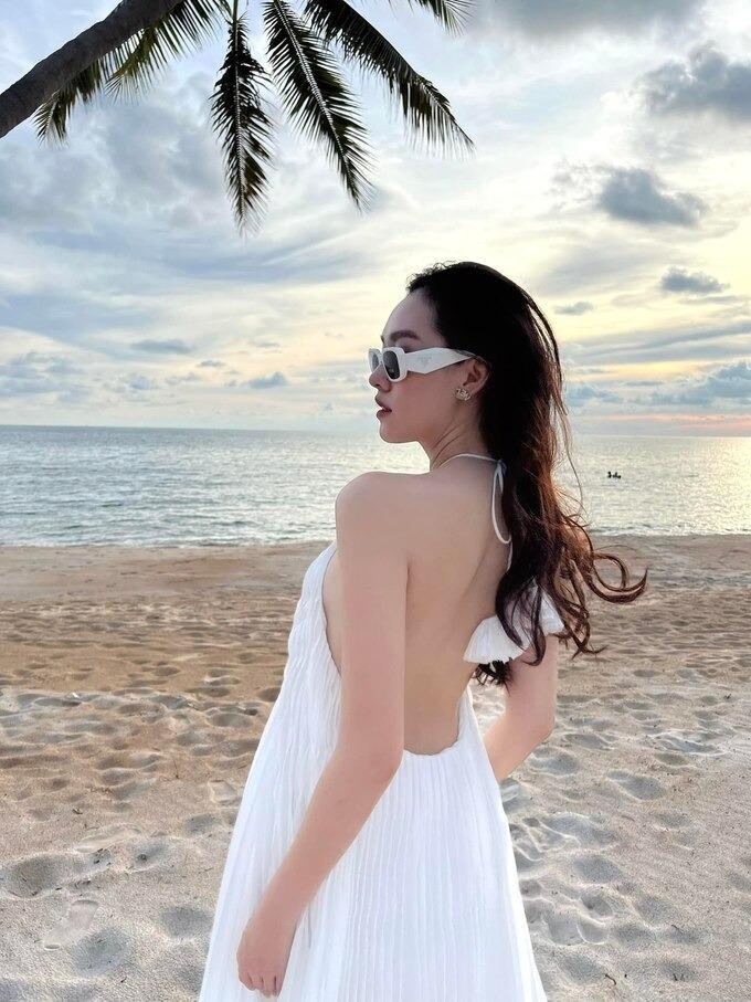 3 nghệ sĩ lấy lại dáng nhanh nhất sau sinh, body mướt nhờ 3 bí quyết-8