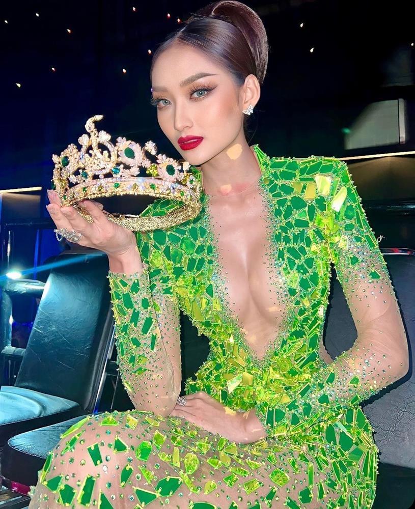 Phong cách Hoa hậu Campuchia dự khai mạc SEA Games 32-2