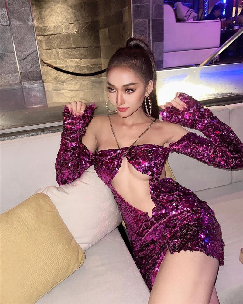 Phong cách Hoa hậu Campuchia dự khai mạc SEA Games 32-9