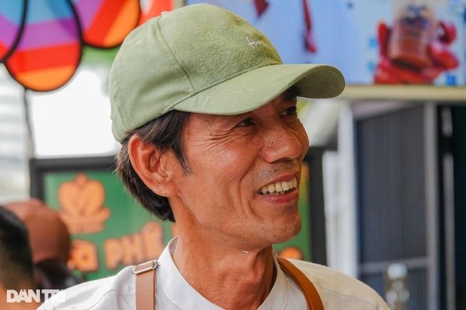 Bố đơn thân kiếm 100 triệu đồng/ngày, khởi nghiệp tuổi xế chiều vì con-4