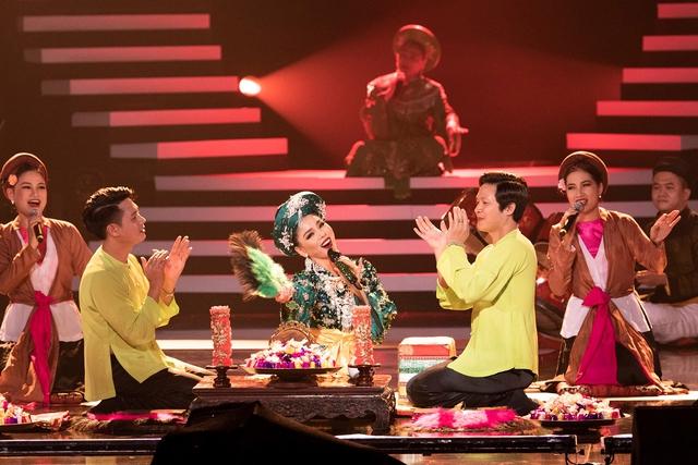 Mẹ ruột Lệ Quyên: Tài sắc phải từ bỏ giấc mơ vì thành kiến xướng ca-1