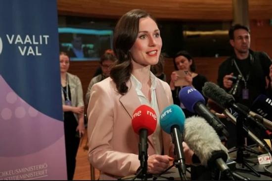 Nữ Thủ tướng trẻ nhất Phần Lan và chồng đệ đơn ly hôn sau 19 năm gắn bó