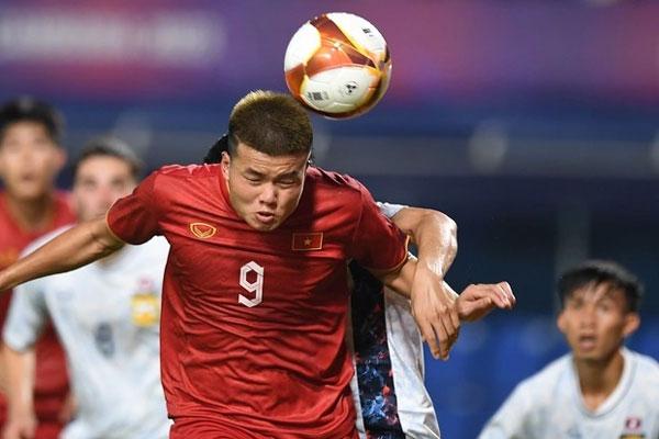 HLV Park sang Campuchia cổ vũ U22 Việt Nam đấu Thái Lan-2