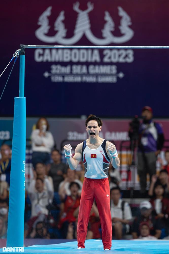 Ngắm hoàng tử TDDC Đinh Phương Thành ở 5 kỳ SEA Games-13