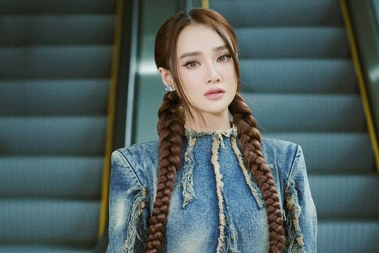 Giữa lúc mang bầu, Nhã Phương thú nhận 'khóc sưng cả mắt' là sao?