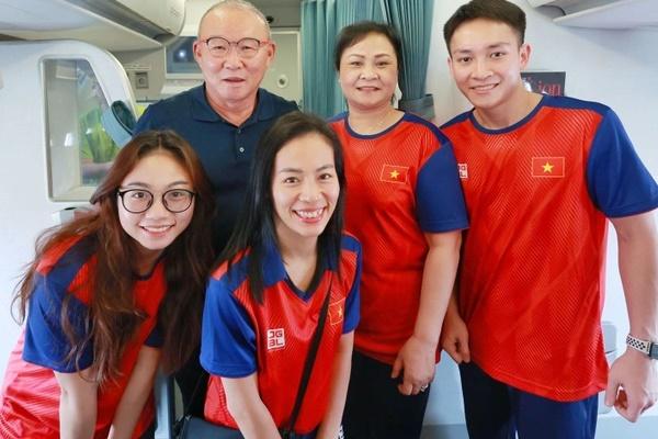 HLV Park sang Campuchia cổ vũ U22 Việt Nam đấu Thái Lan-1