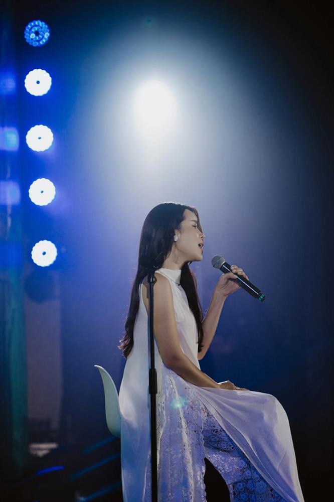 Lưu Hương Giang làm gì khi đóng cửa hoạt động nghệ thuật suốt 1 năm?-14