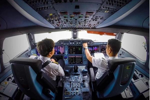 Lương phi công tại Việt Nam có khủng như đồn đoán?-1