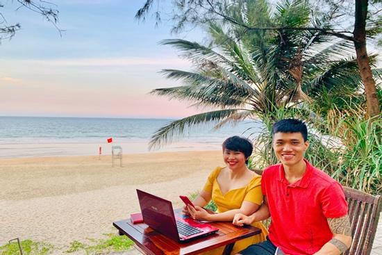 'Chiến tranh lạnh' không quá 4 tiếng: Nội quy của cặp đôi cưới sau 'tình 1 đêm'