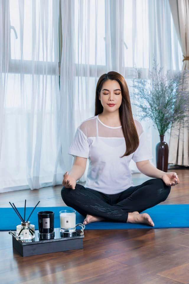 Trương Ngọc Ánh U50 đẹp chấp tuổi tác, ảnh bị chụp lén như nữ thần-9