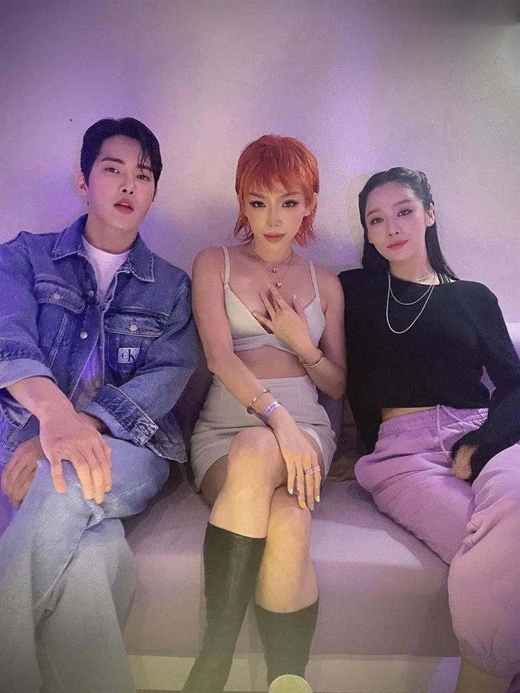 Tóc Tiên mặc nội y, hành động tinh tế khi chụp cùng chồng Hà Tăng-7